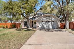 4BR Fun Stay | Cowboy Pool & Game-Ready Pool Table
