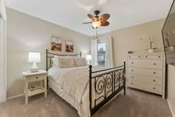 4BR Retreat Near Austin | Backyard & Fire pit