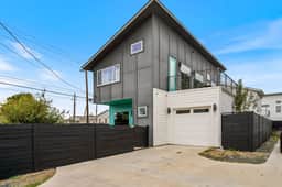 Bright Luxury Oasis near Downtown Austin