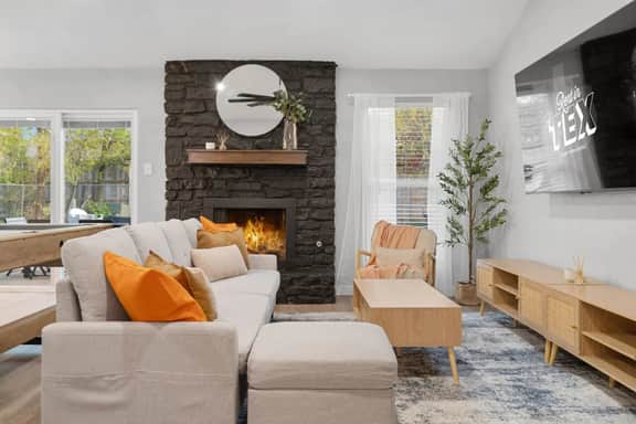 Play & Relax Retreat -Games & Workspace - Sleeps 7