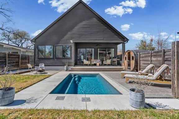 Pool + Sauna | 2 Homes for Groups | Sleeps 14 |