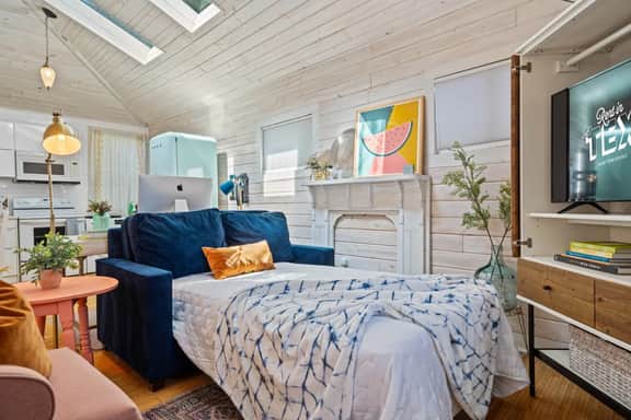 East Austin Studio | Near UT, Downtown & Mueller - Image 2